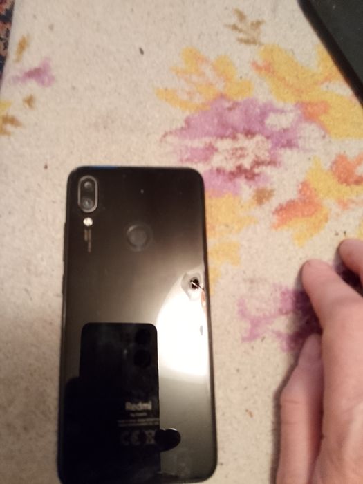 Продам телефон redmi note 7