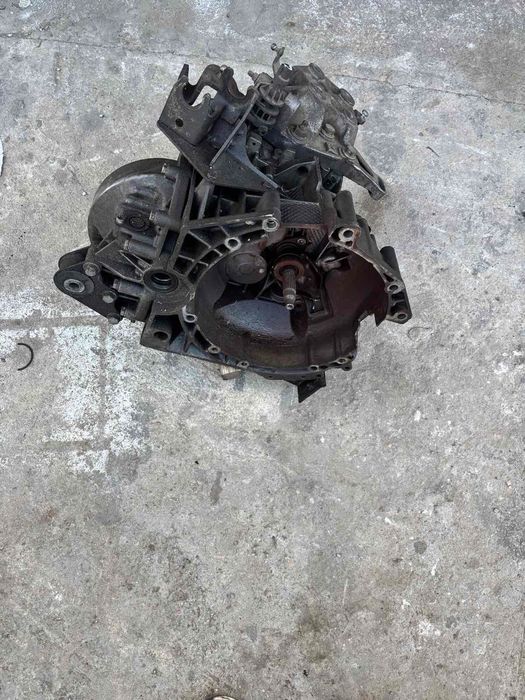 Скоростна кутия за Ситроен Джъмпер или Пежо Боксер