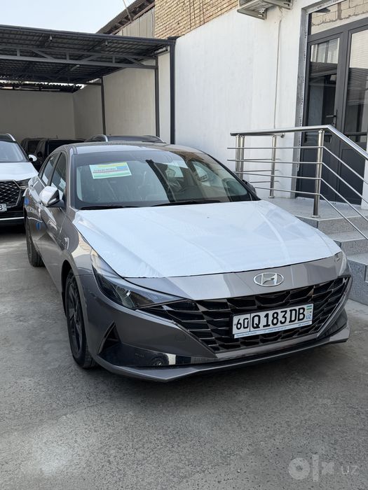 Hyundai elantra 2 positsa