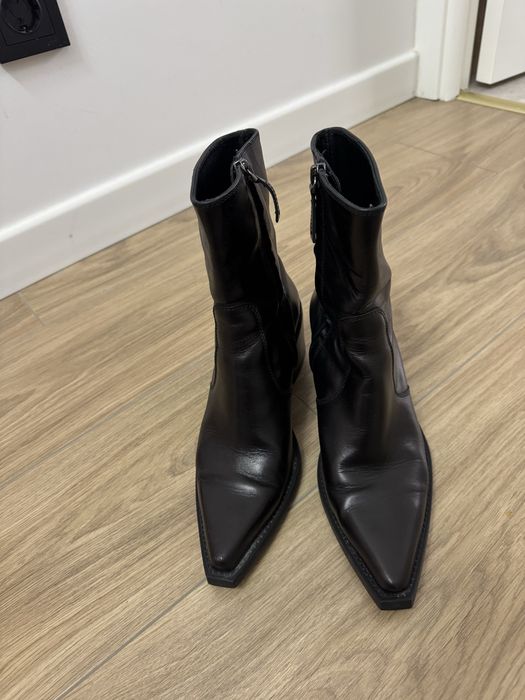 Кожаные ботинки на каблуке massimo dutti