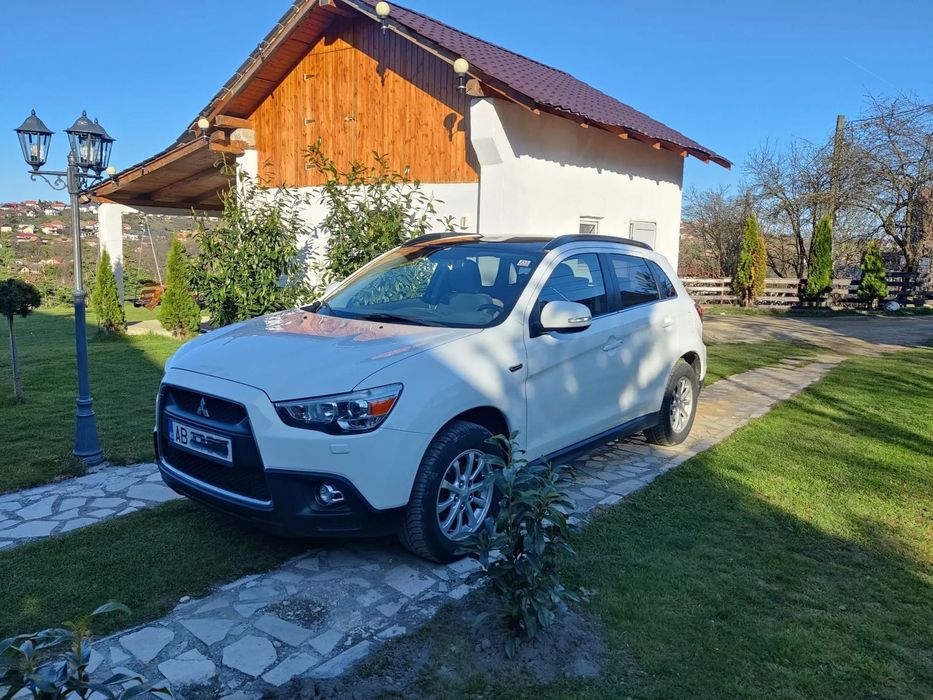 Mitsubishi ASX Mitsubishi ASX 1.8 DI-D 4WD Instyle | Piele | Panoramic | Navi