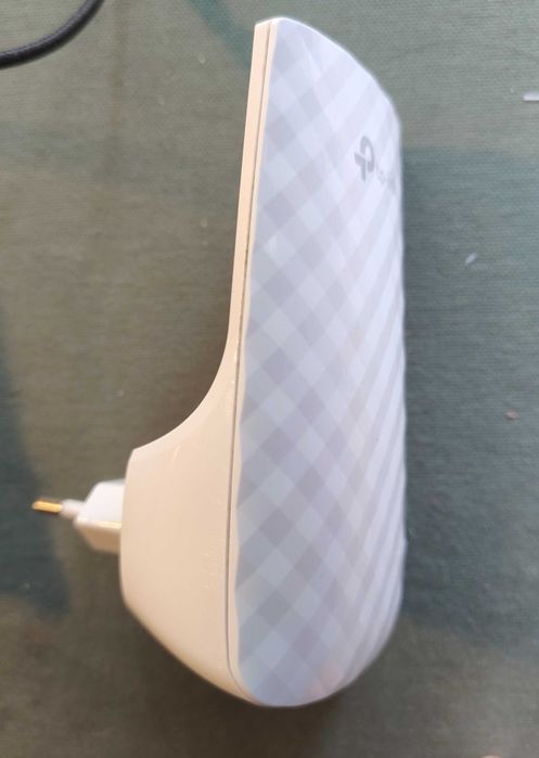 TP-LINK RE200 - WiFi ретранслятор