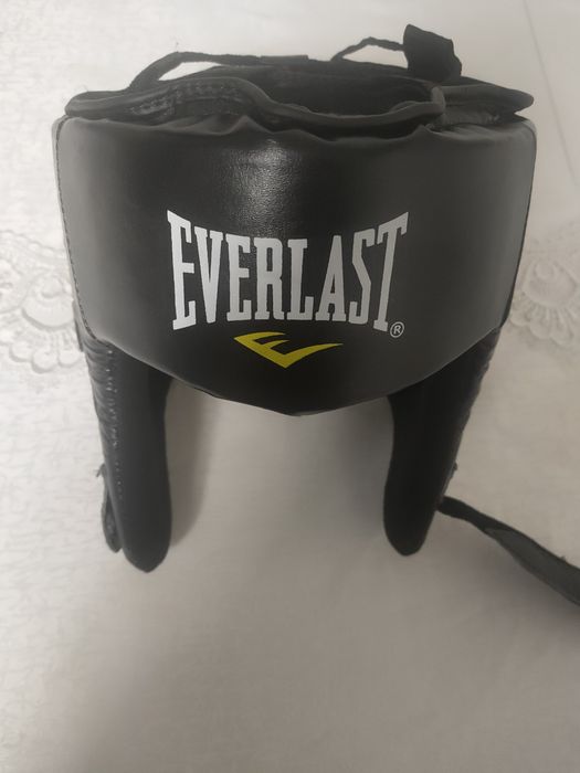 Продам боксёрски шлем