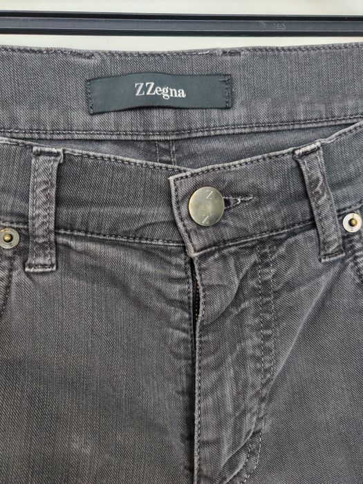 Vând jeans Z Zegna City Fit Grey