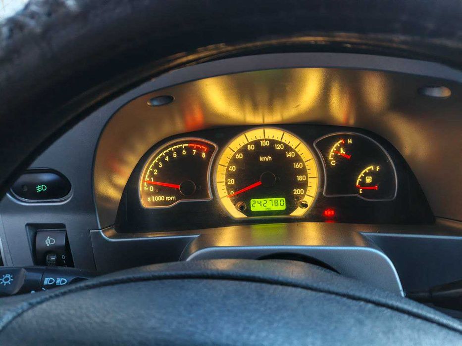 Продается NEXIA 2 Dove Silver 2013