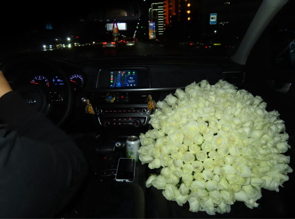 Цветы 201 роза сегоднящние