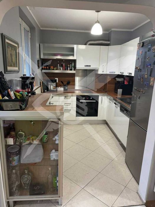 Продава се Тристаен апартамент в София, Център - 113 кв.м за 3098 €/кв.м - Снимка #1