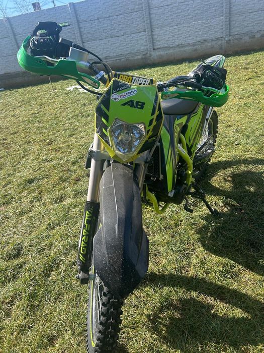 Motocicleta Alfarad