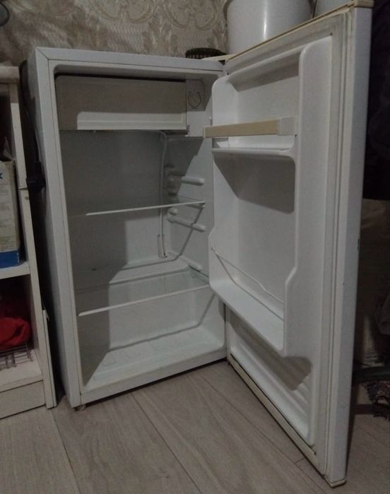 Компактный холодильник для офиса можно