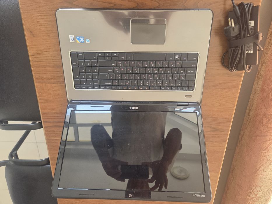 DELL Inspiron N7010