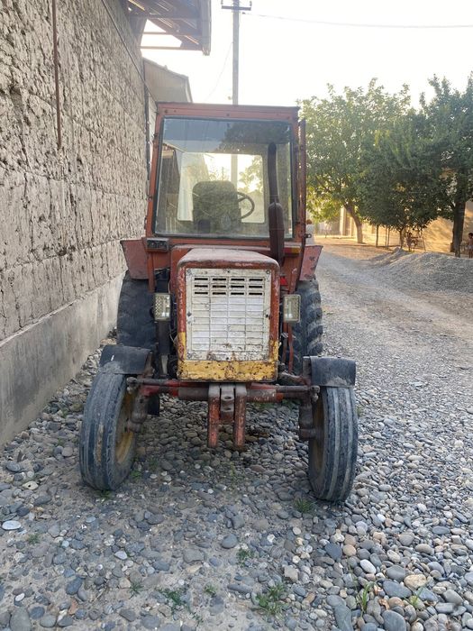 Traktor T25 sotiladi