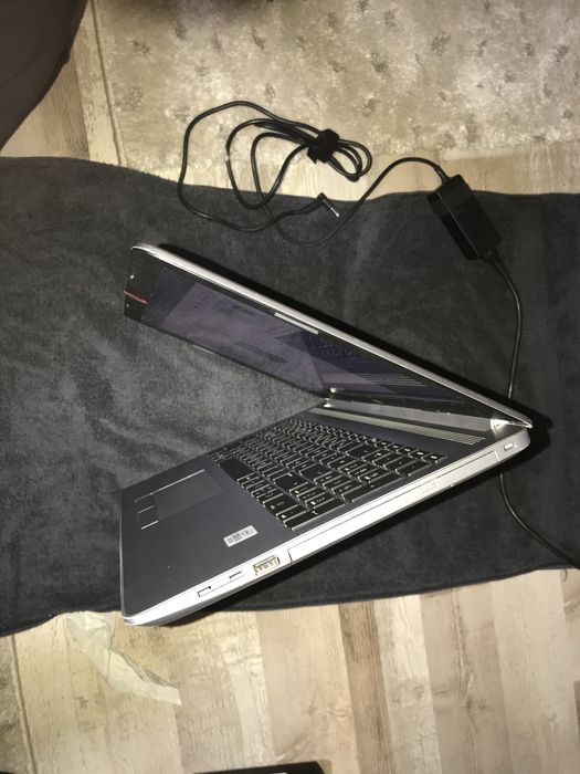 HP notebook G7 250 + Geanta laptop