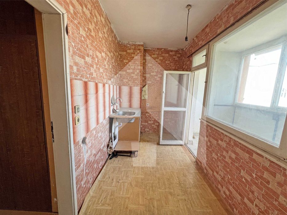 Продава се Четиристаен апартамент в Нови пазар - 113 кв.м за 451 €/кв.м - Снимка #6