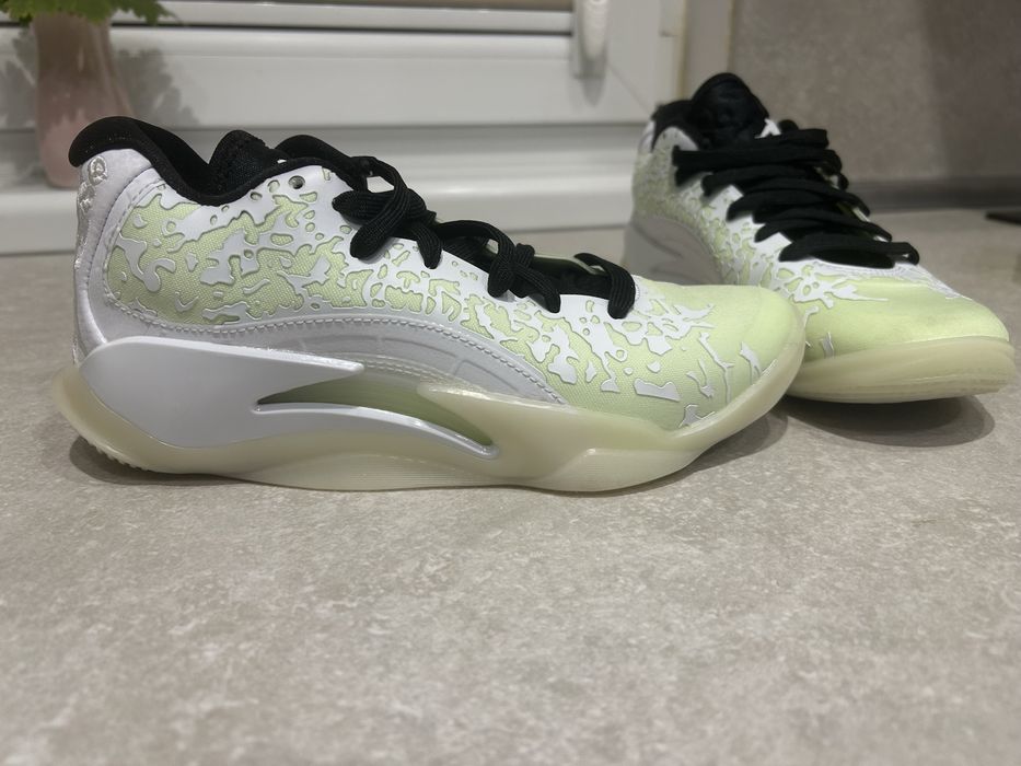 Nike Jordan Zion 3
