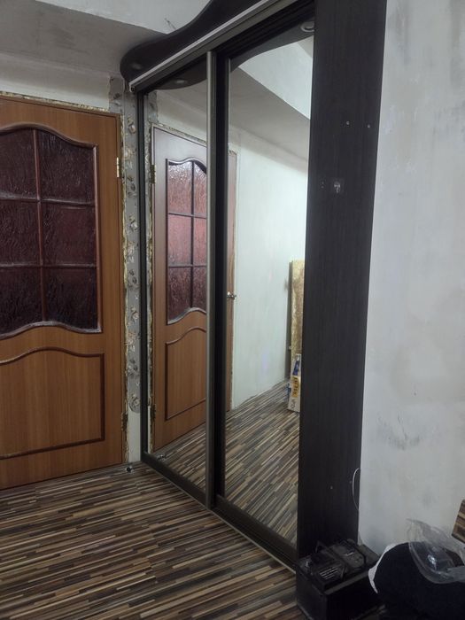 Продам шкаф-купе