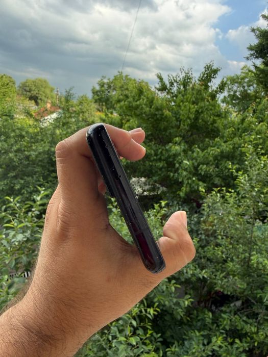 Продаётся Samsung S21 Ultra 5G