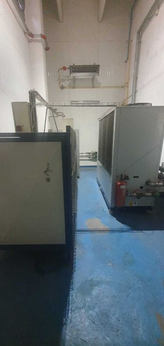 Masini de injectie mase plastice