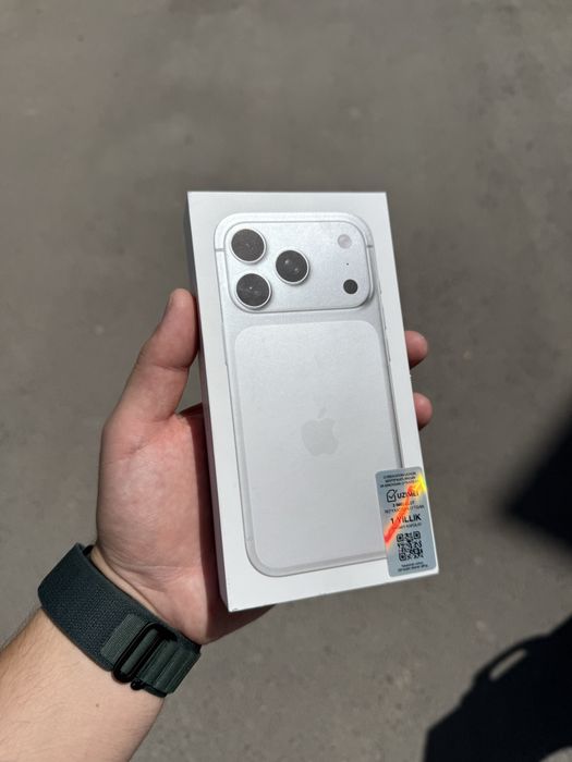 Iphone 17 pro 256 gb silver sim esim