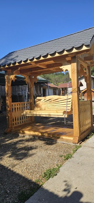 Balansoar de gradina scluptat
