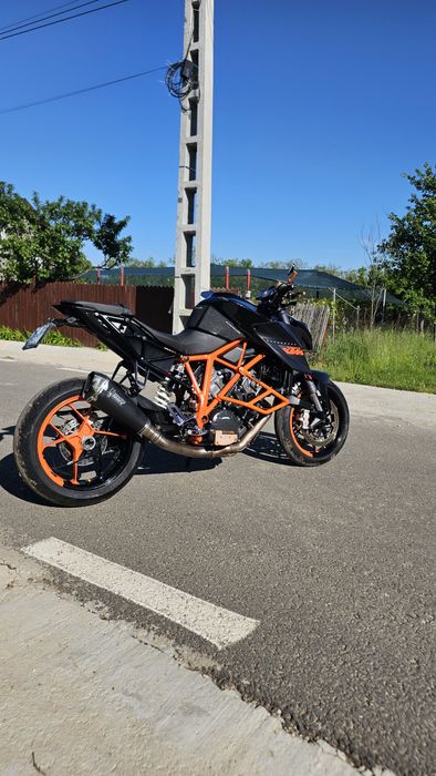 Ktm 1290 superduke r