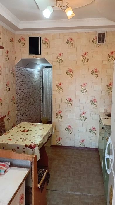 Продаётся 2х ком. кв. в 11мкр дом 12