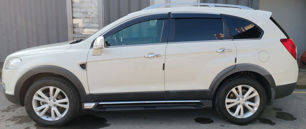 Продаю шевроле каптива