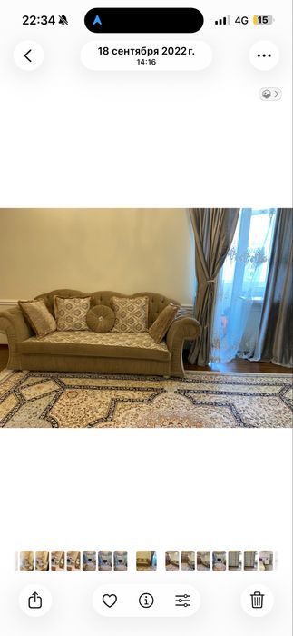 Диван с подушками и два кресла