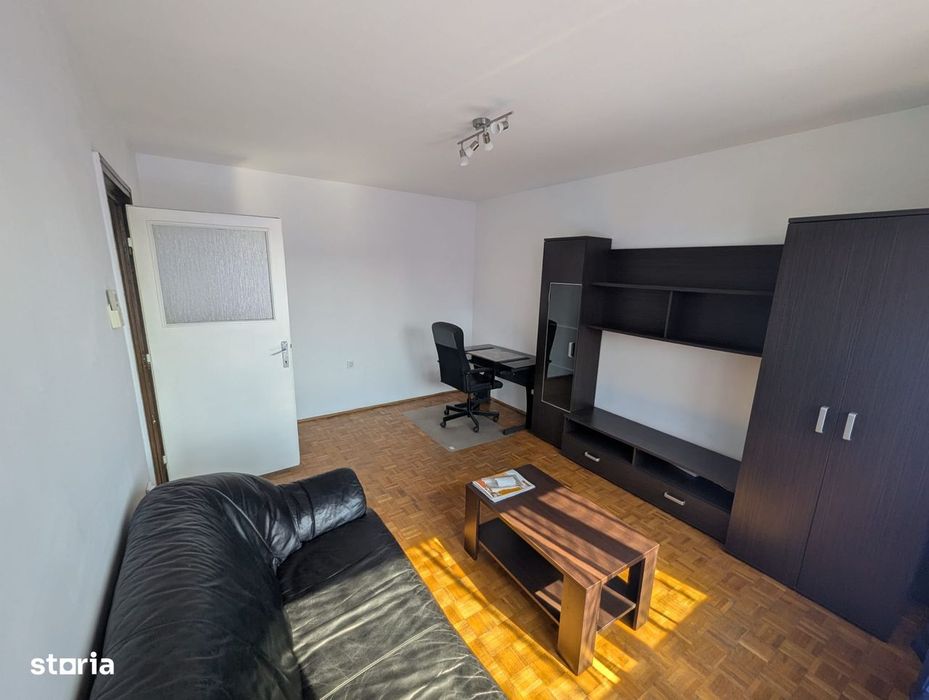 Proprietar vand apartament in Zona Mihai Viteazu (Cluj Napoca).