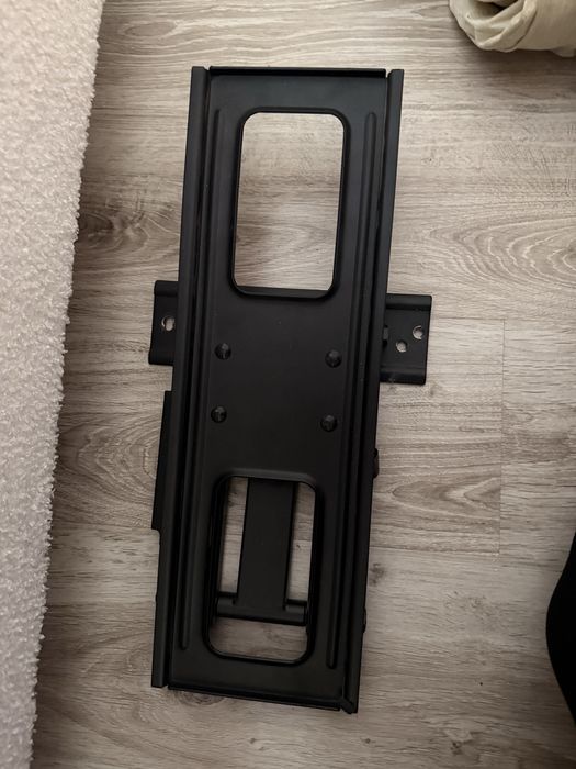 Кронштейн для телевизора