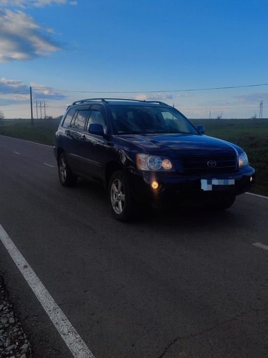 Продам Toyota Highlander 2003