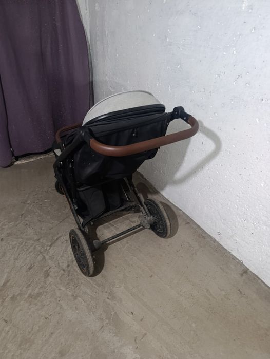 Продам коляску зима лето