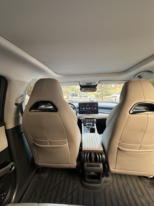 Yuan Plus BYD 5 Pozitsia