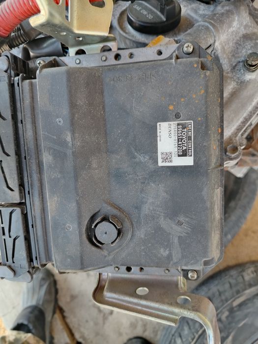 Обвес на двигатель 1.8 гибрид