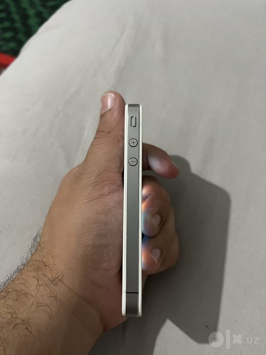 Iphone 4 idial holatda saqlangan