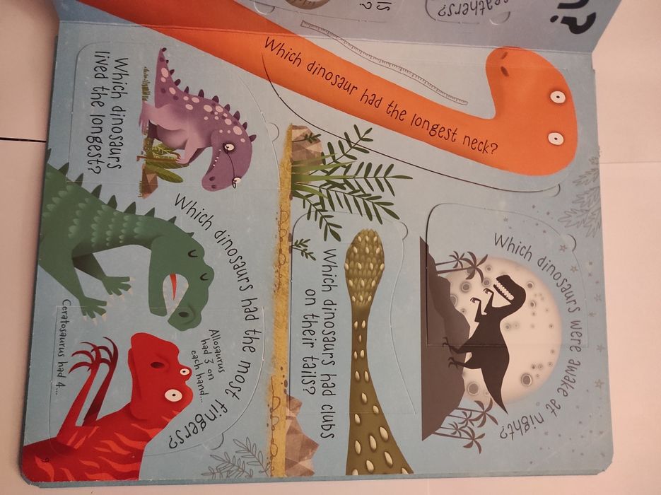 Carte pentru copii engleza - Questions and Answers about Dinosaurus