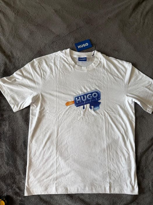 Hugo  Noglasy tricou bărbătesc alb cu imprimeu  pe piept mărimea L nou original