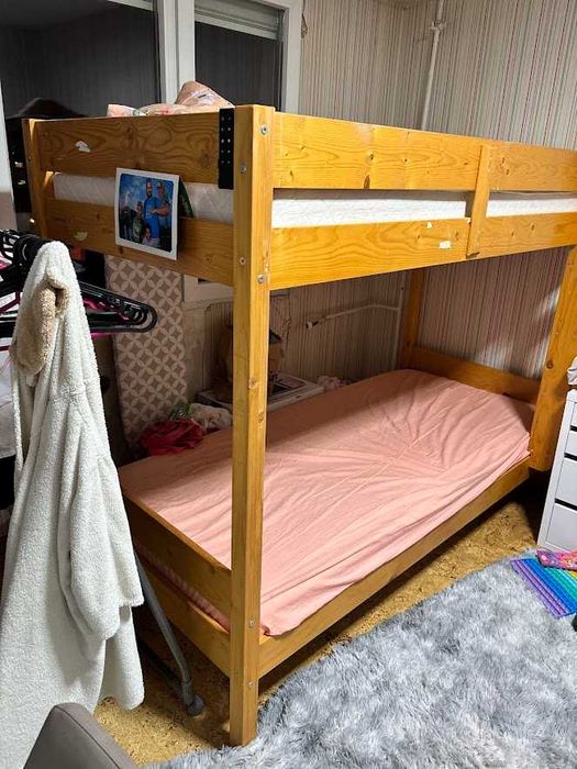 Двуетажно легло 200х90 JYSK