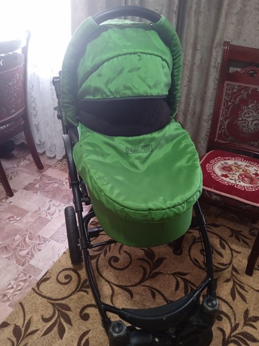 Продам коляску детскую