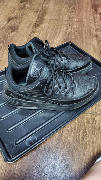 Nike Jordan Max Aura 5 42н
