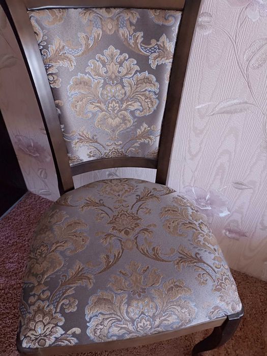 Продаются стулья