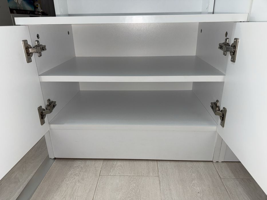 Cuier modern alb, PAL