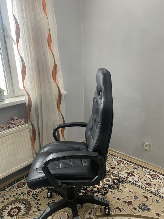 Жайлы кеңсе креслосы сатамын