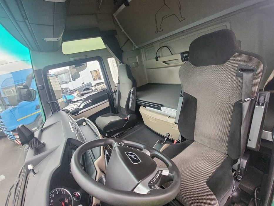 Тягач MAN TGX 18.500 4X2