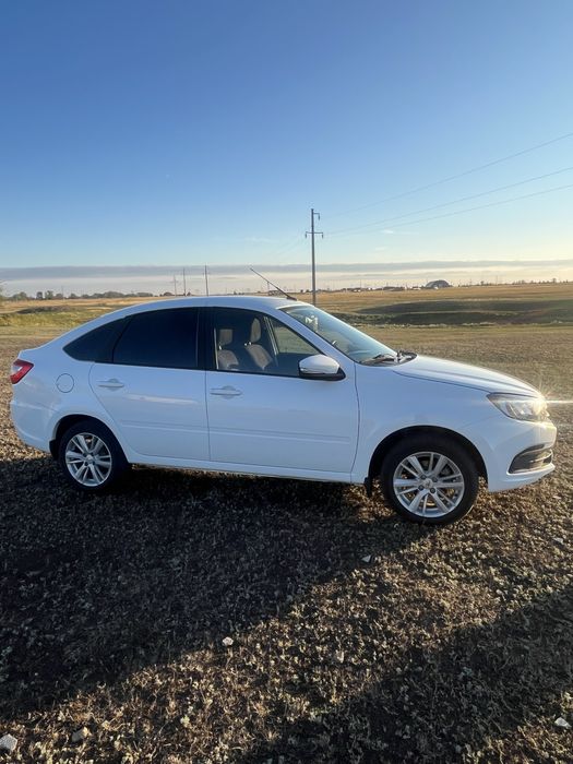 Lada Granta FL 2023