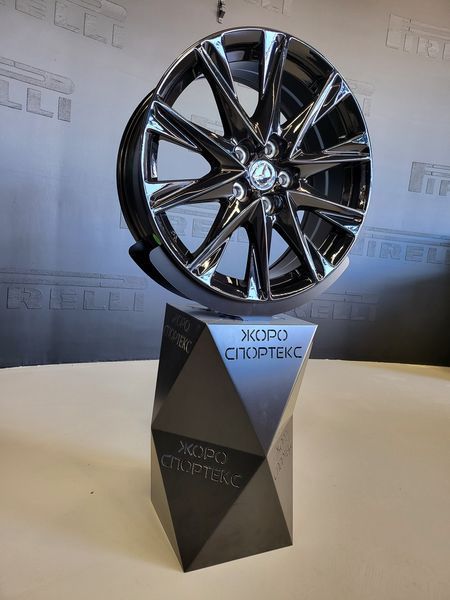 18цола Mazda 5x114.3 Мазда 4бр