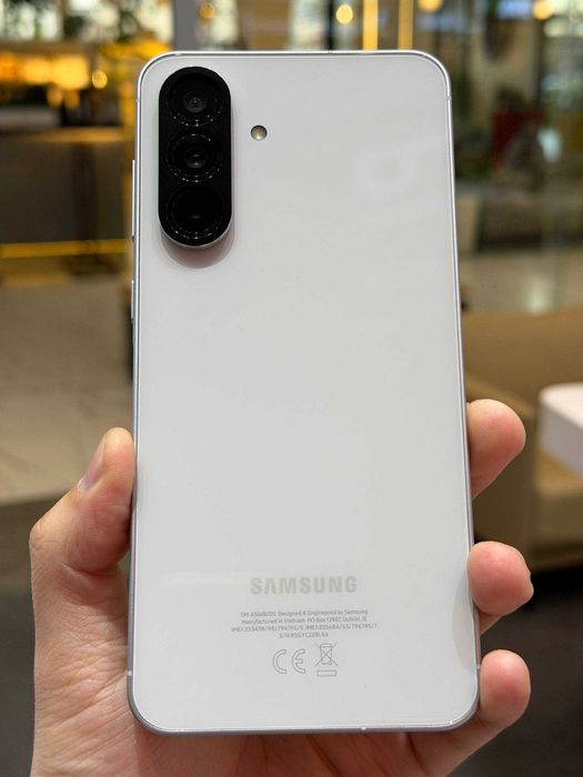 Samsung Galaxy A56 8/256GB Lightgray Halol Nasiya savdo