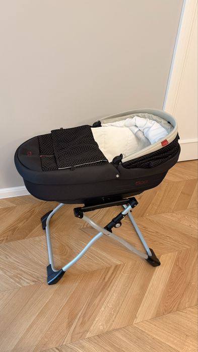 Пълен комплект количка Peg Perego book 51 със стойка и isofix база