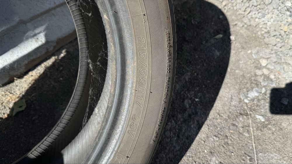 Резина 215/55 R17