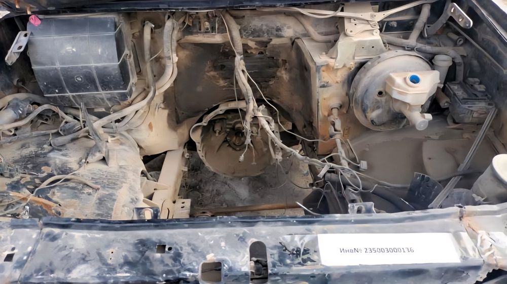 Автомобиль УАЗ 3163