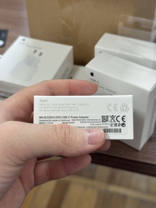 Адаптер apple 20w